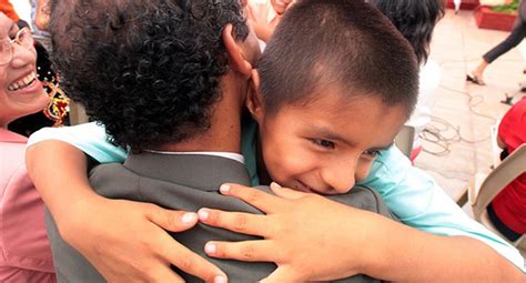 puedo adoptar siendo soltero|Adopción de niños en México por personas solteras:。